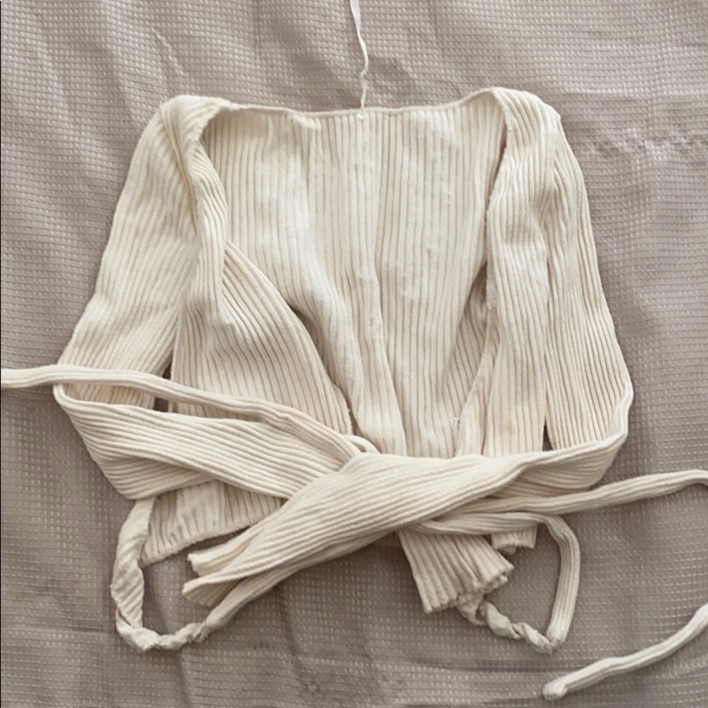 AYAI wrap top